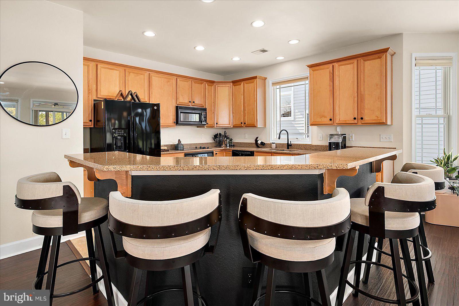 10214 RUFFIAN LANE