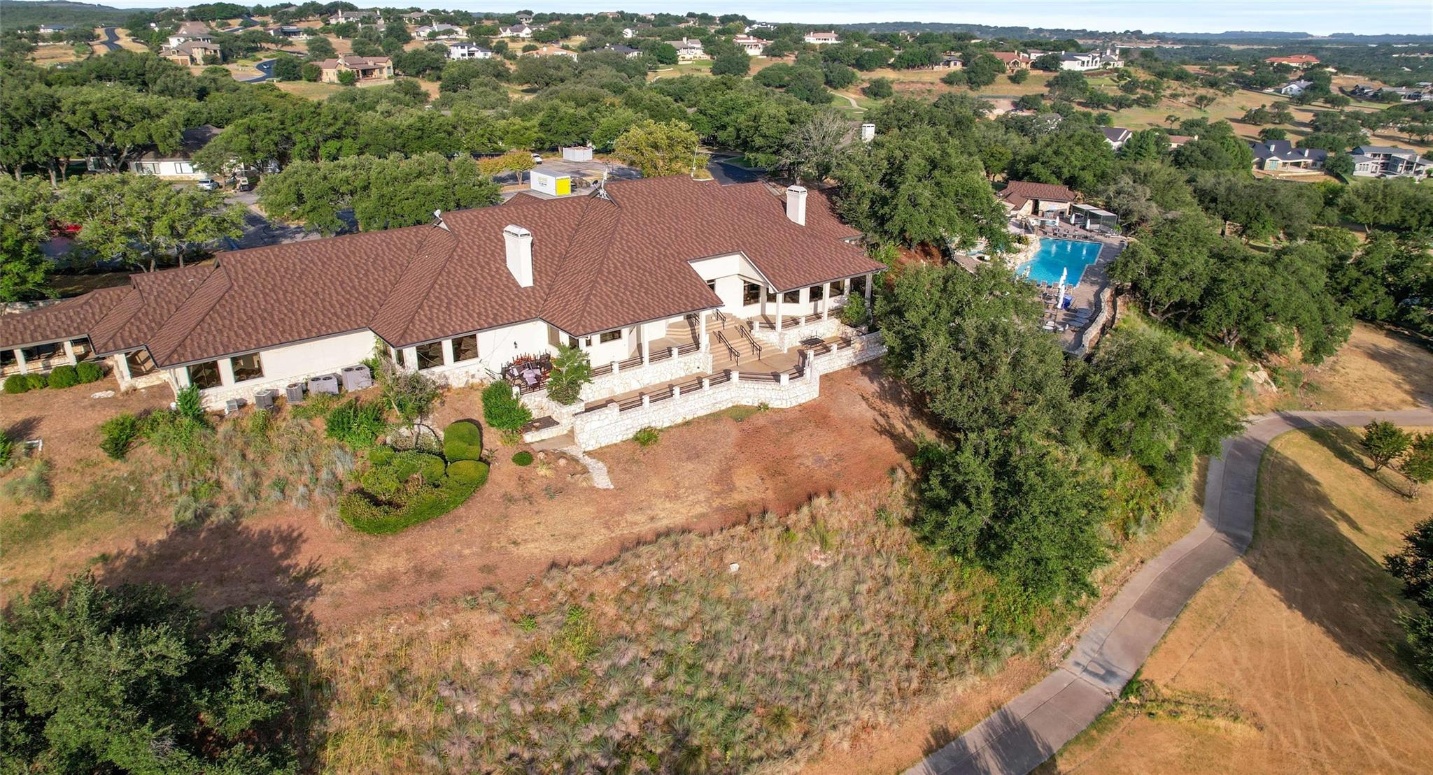 2504 Countryside CIR