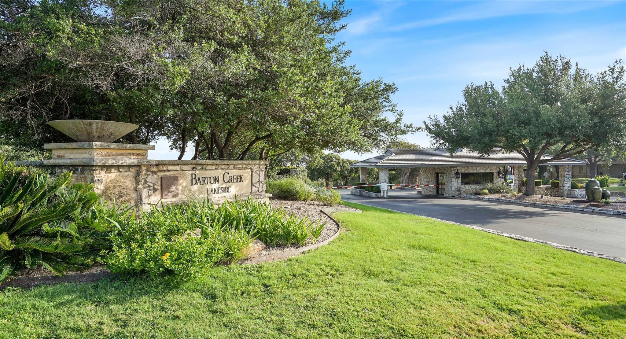2504 Countryside CIR