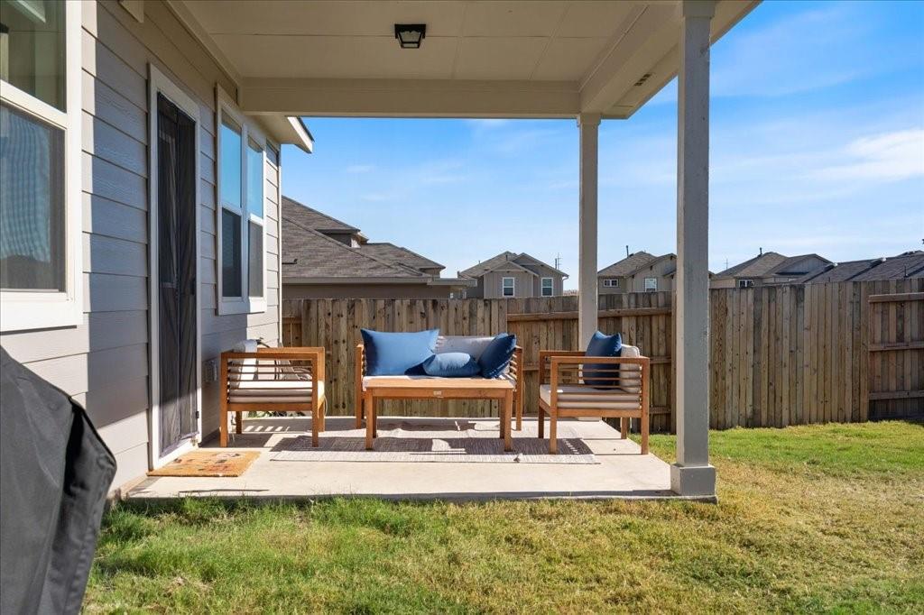 376 Papaya DR