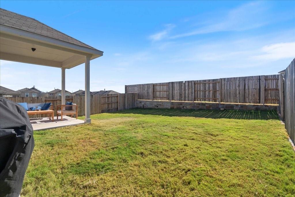 376 Papaya DR