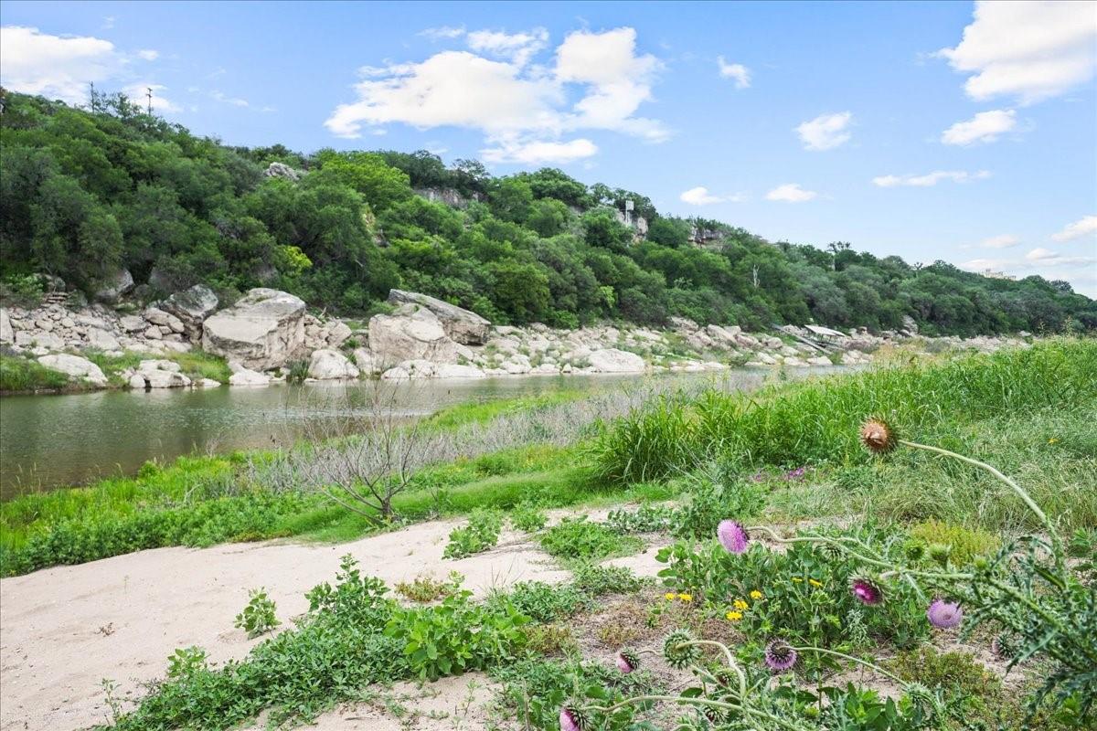 24900 Pedernales Canyon TRL