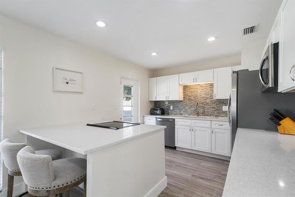 2501 NE 12th Street