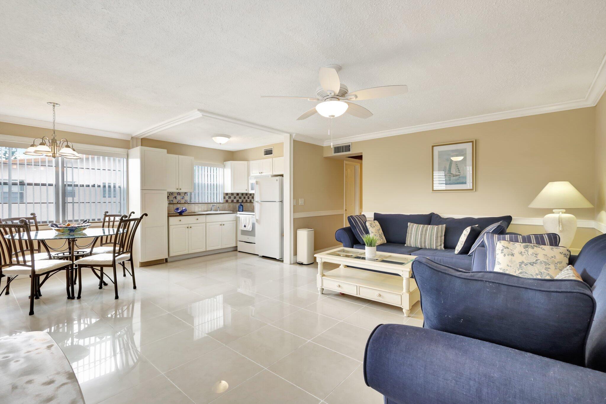 222 Kent M