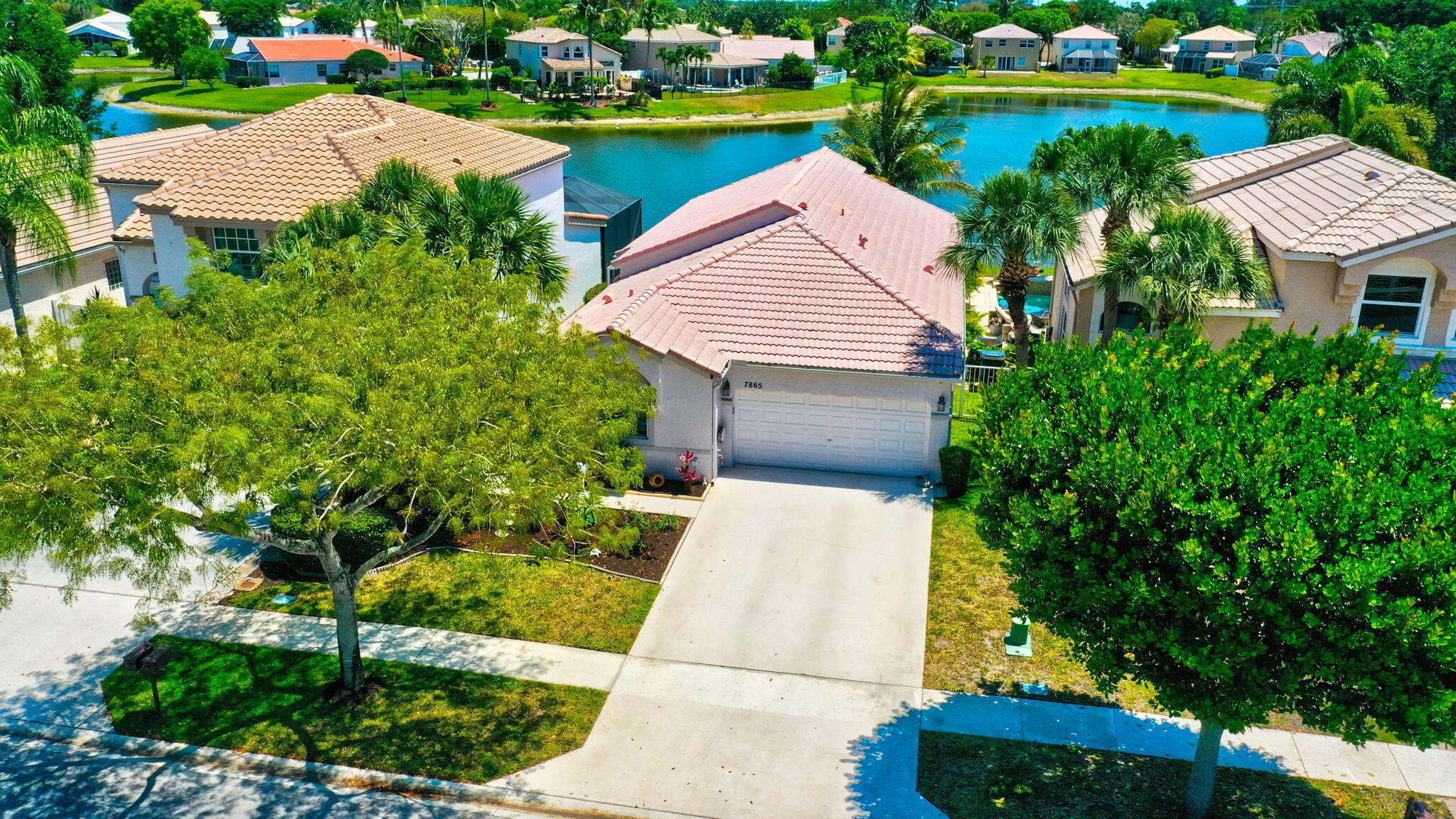 7865 Rockport Circle