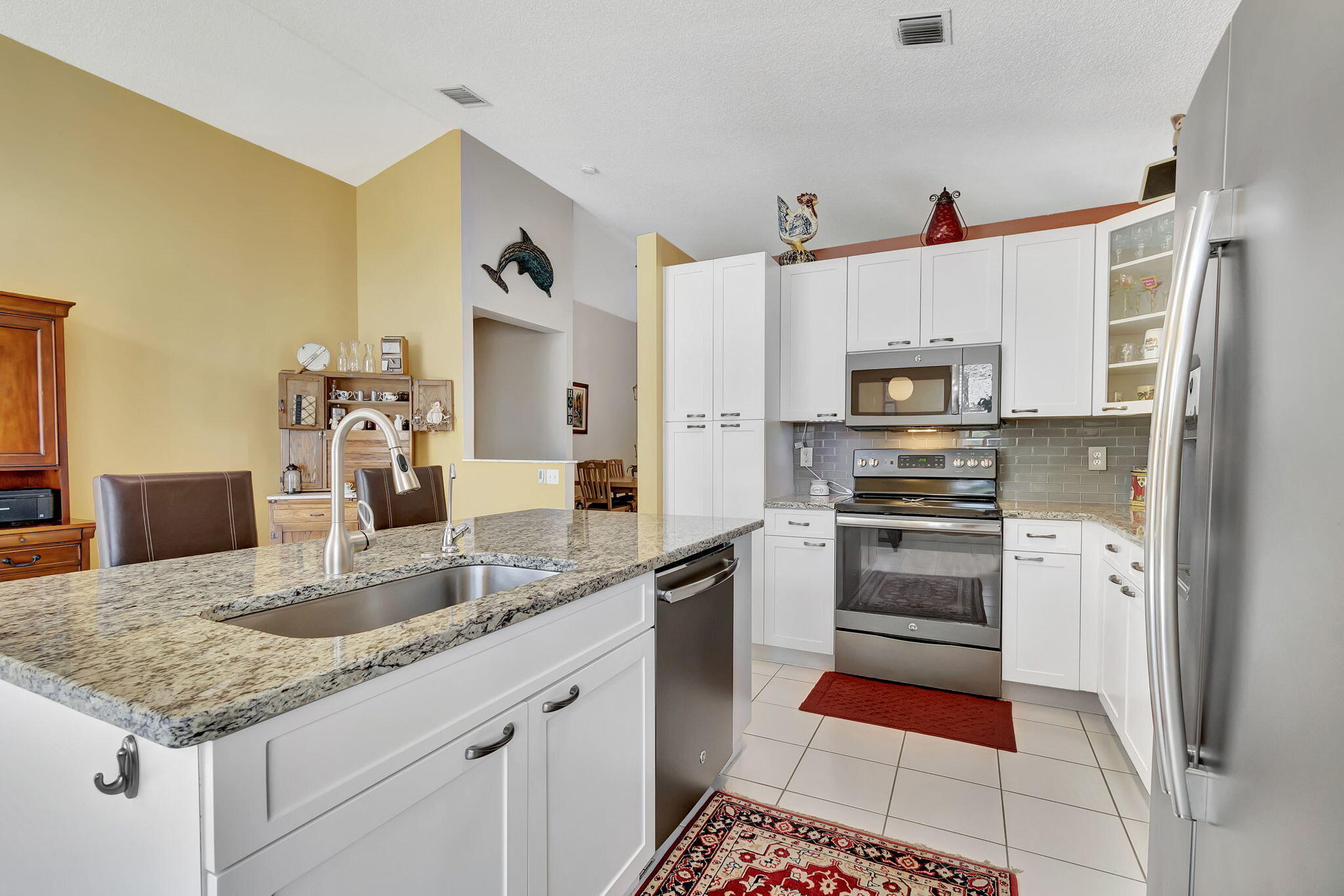 7865 Rockport Circle