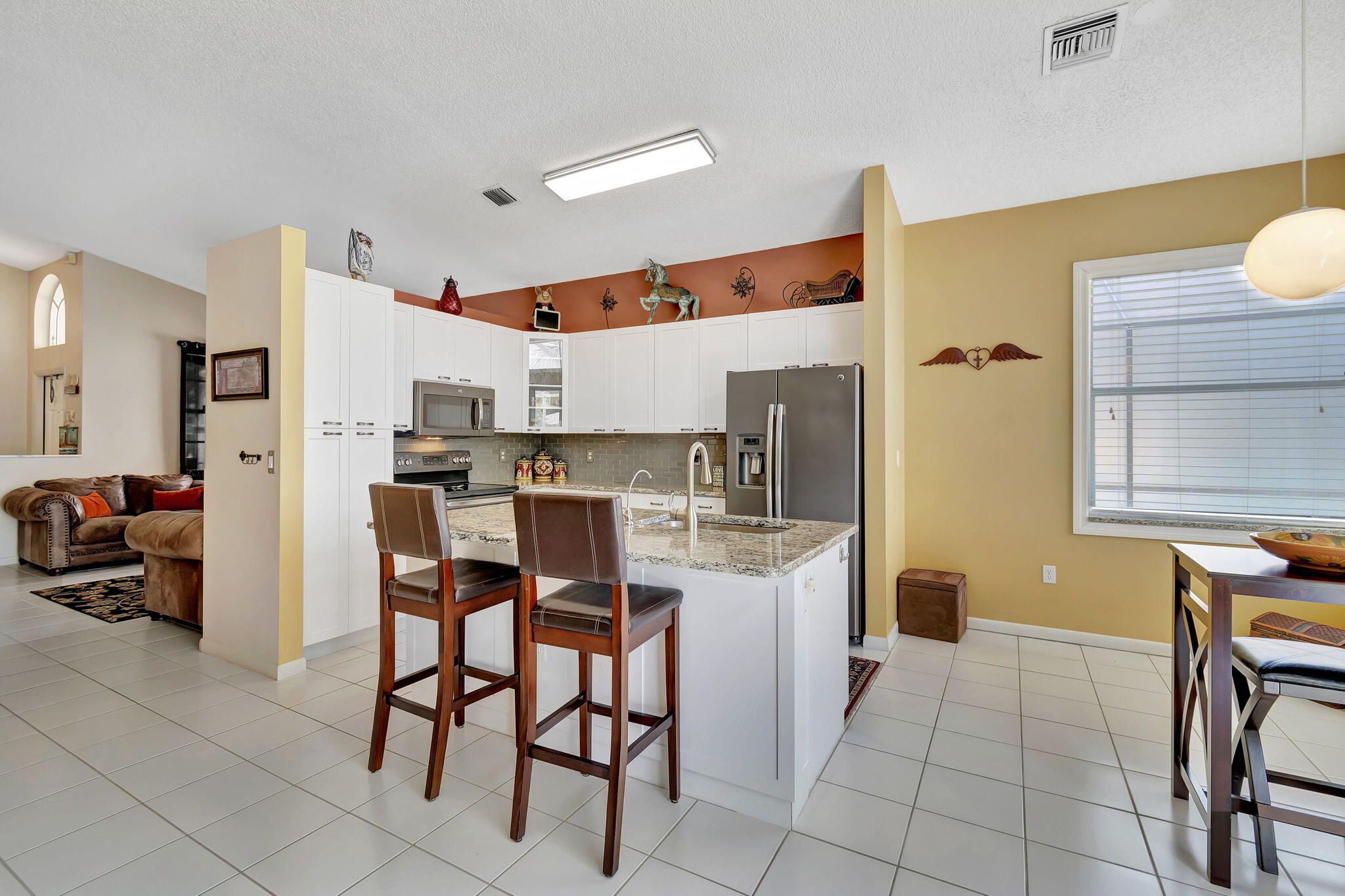 7865 Rockport Circle