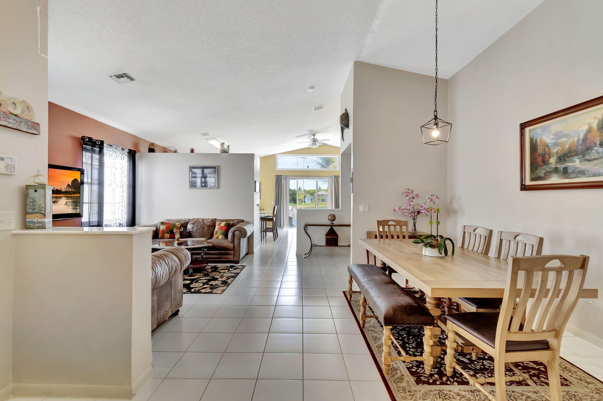 7865 Rockport Circle