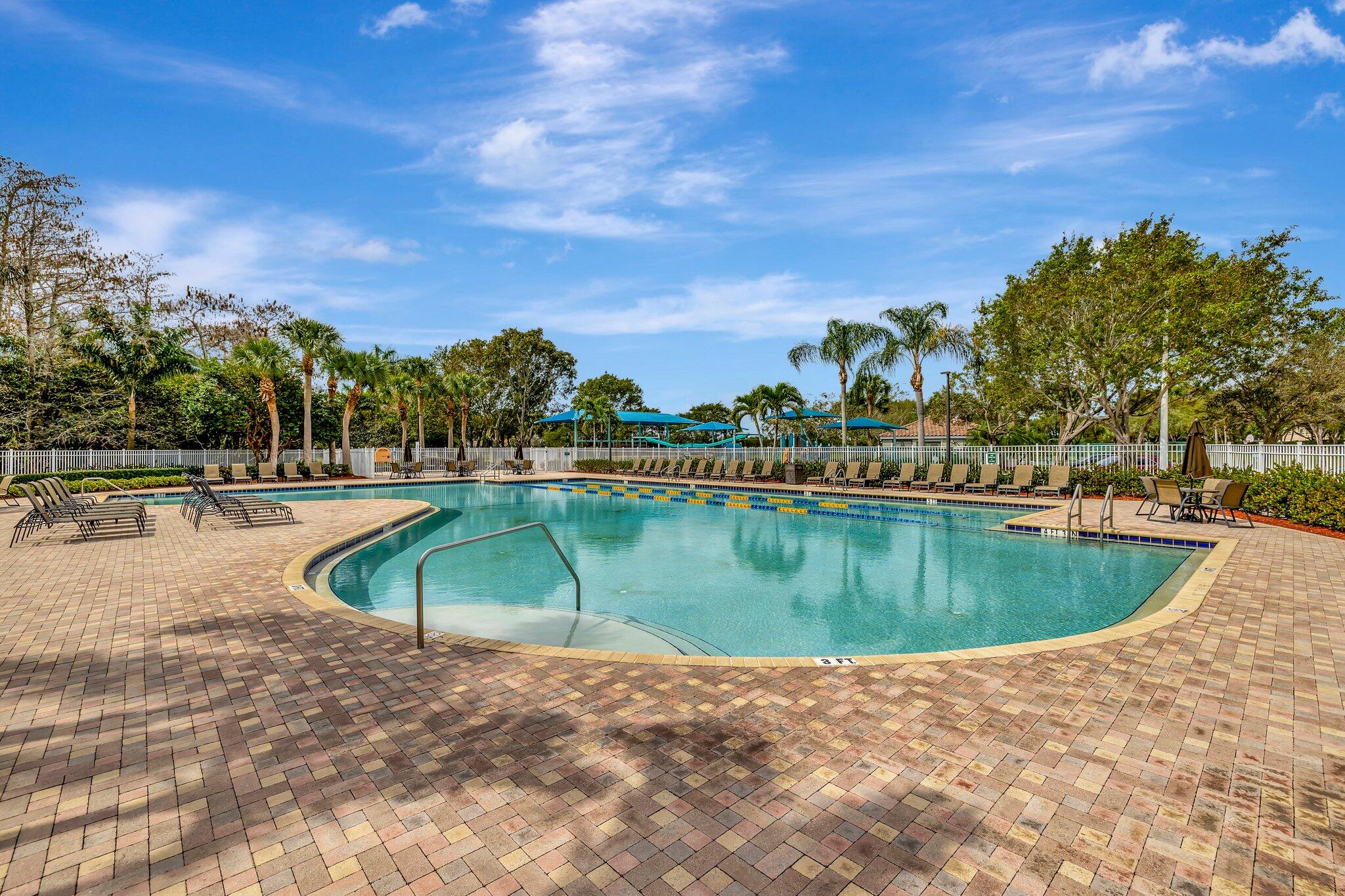 7865 Rockport Circle