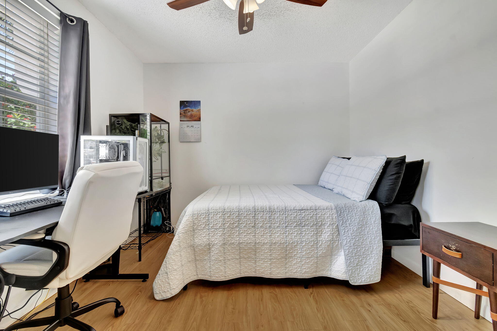 7865 Rockport Circle