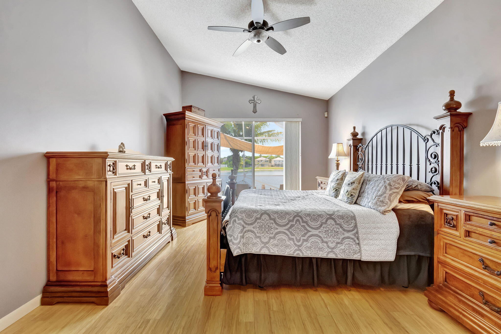 7865 Rockport Circle