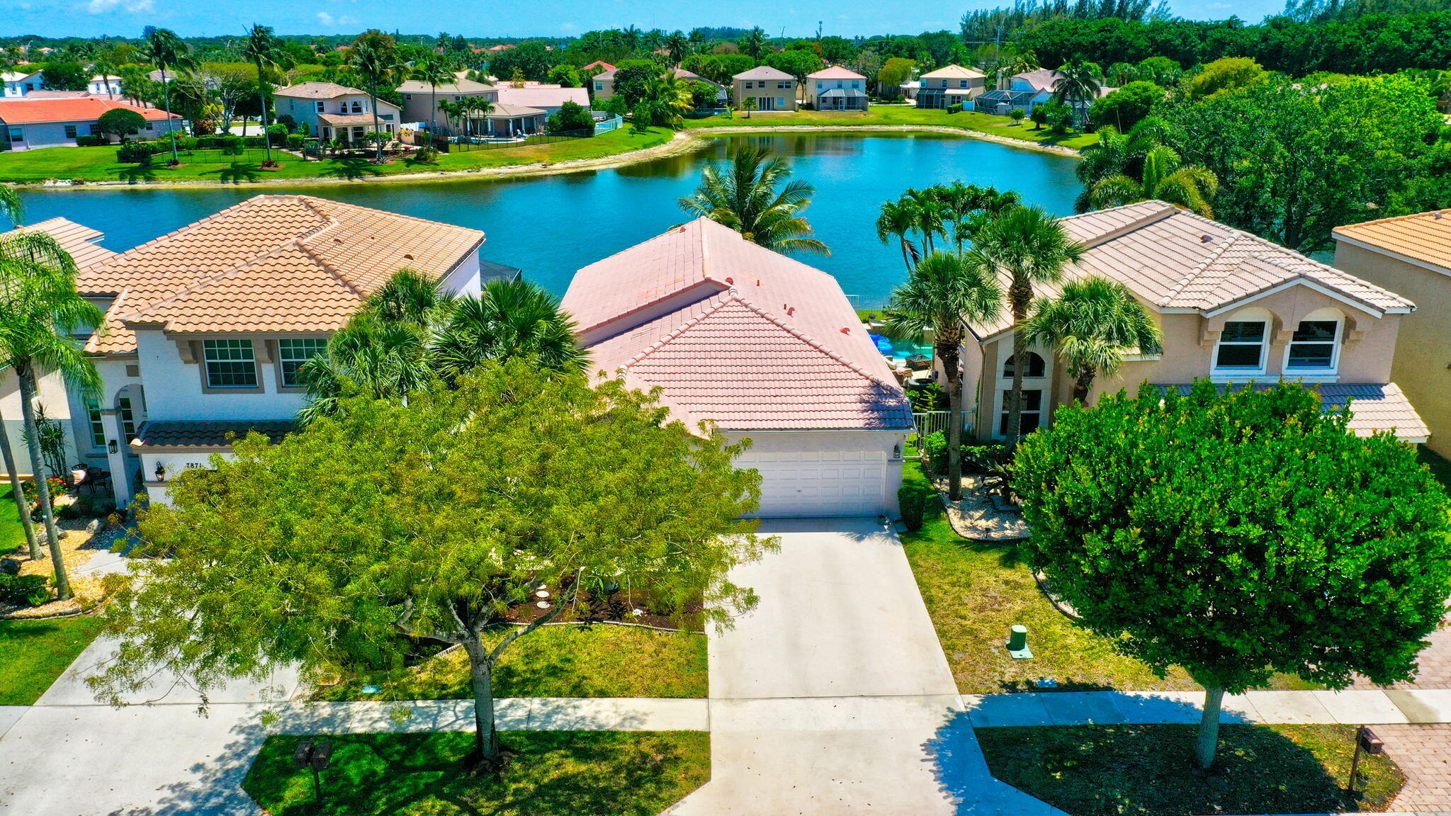 7865 Rockport Circle