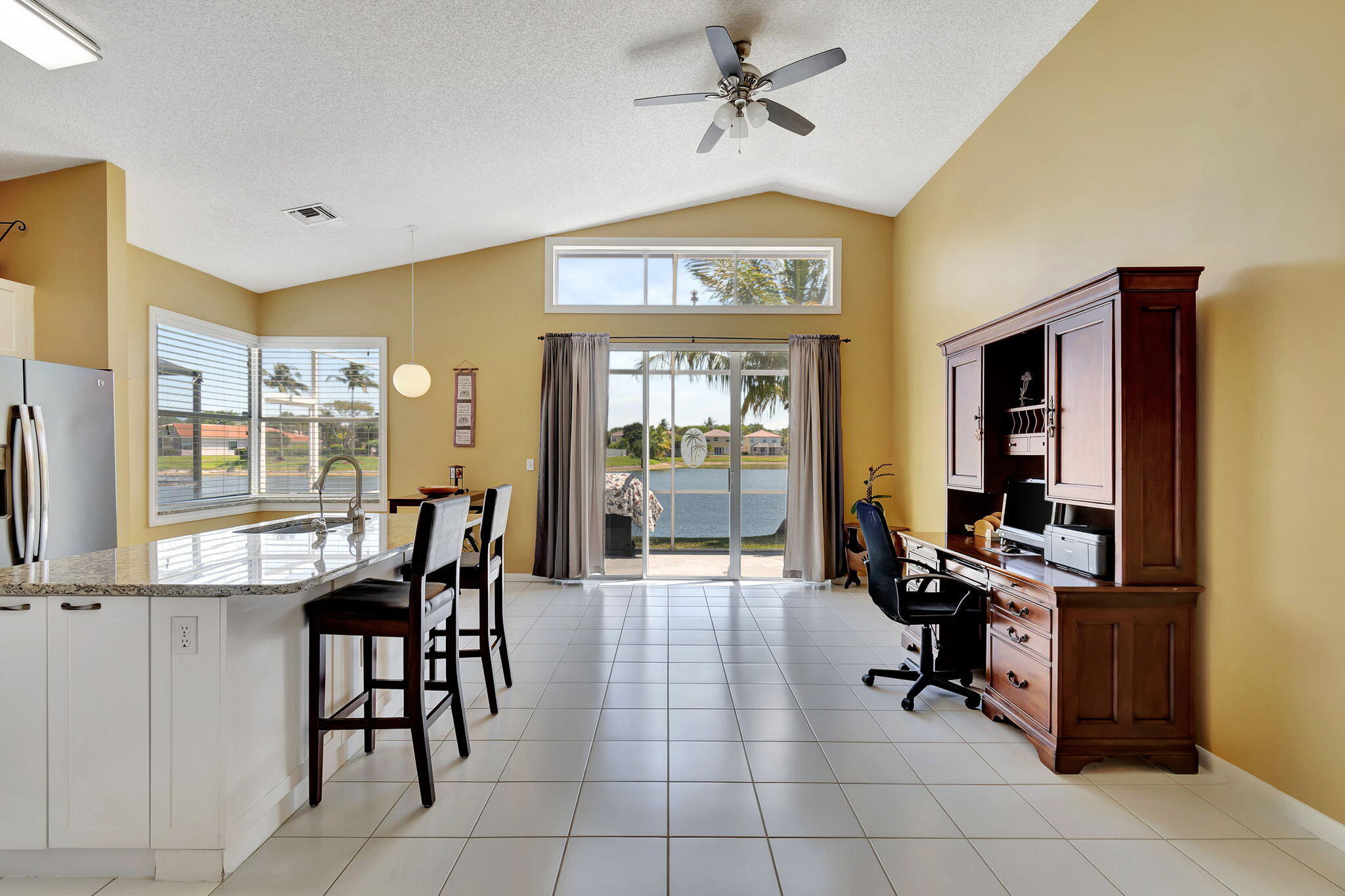 7865 Rockport Circle
