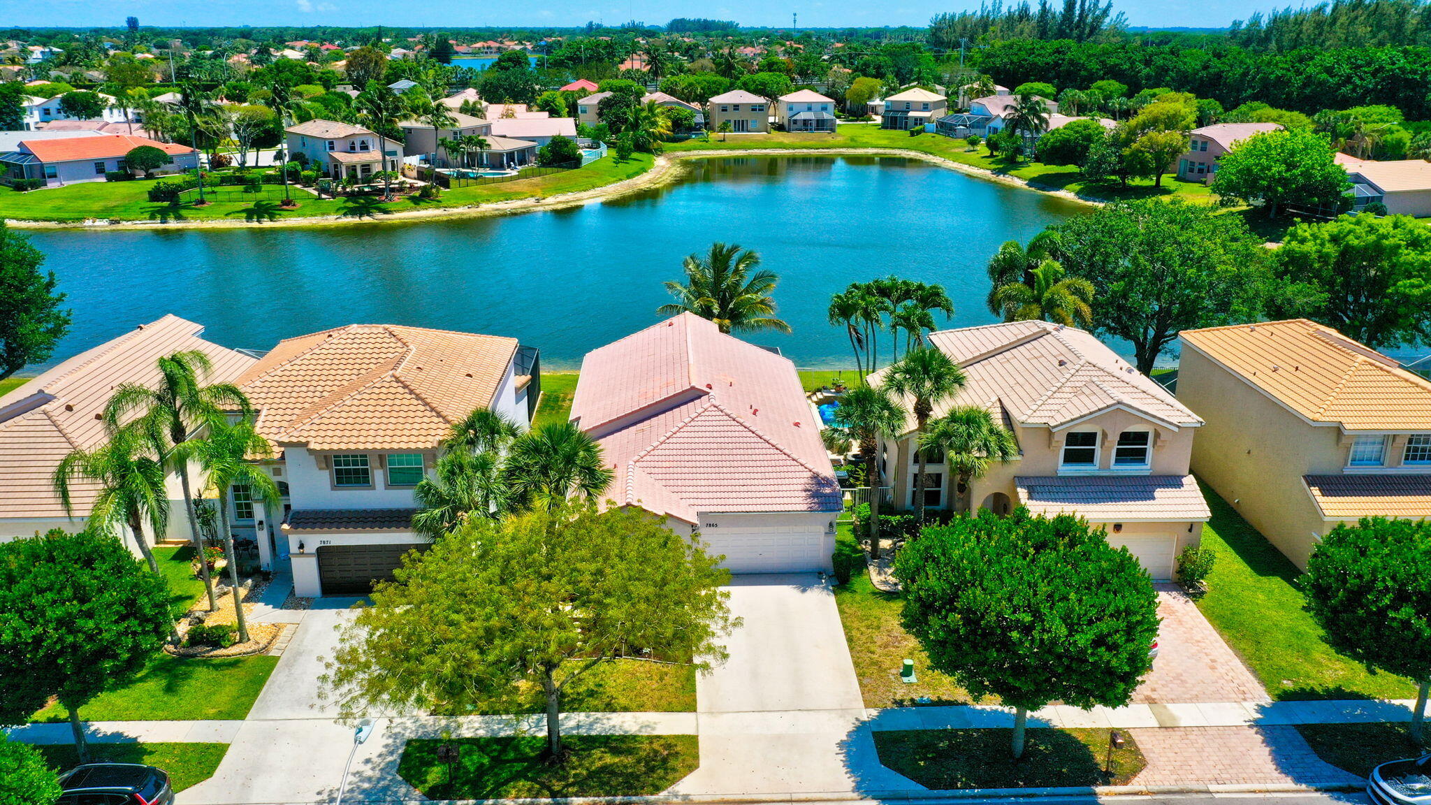 7865 Rockport Circle