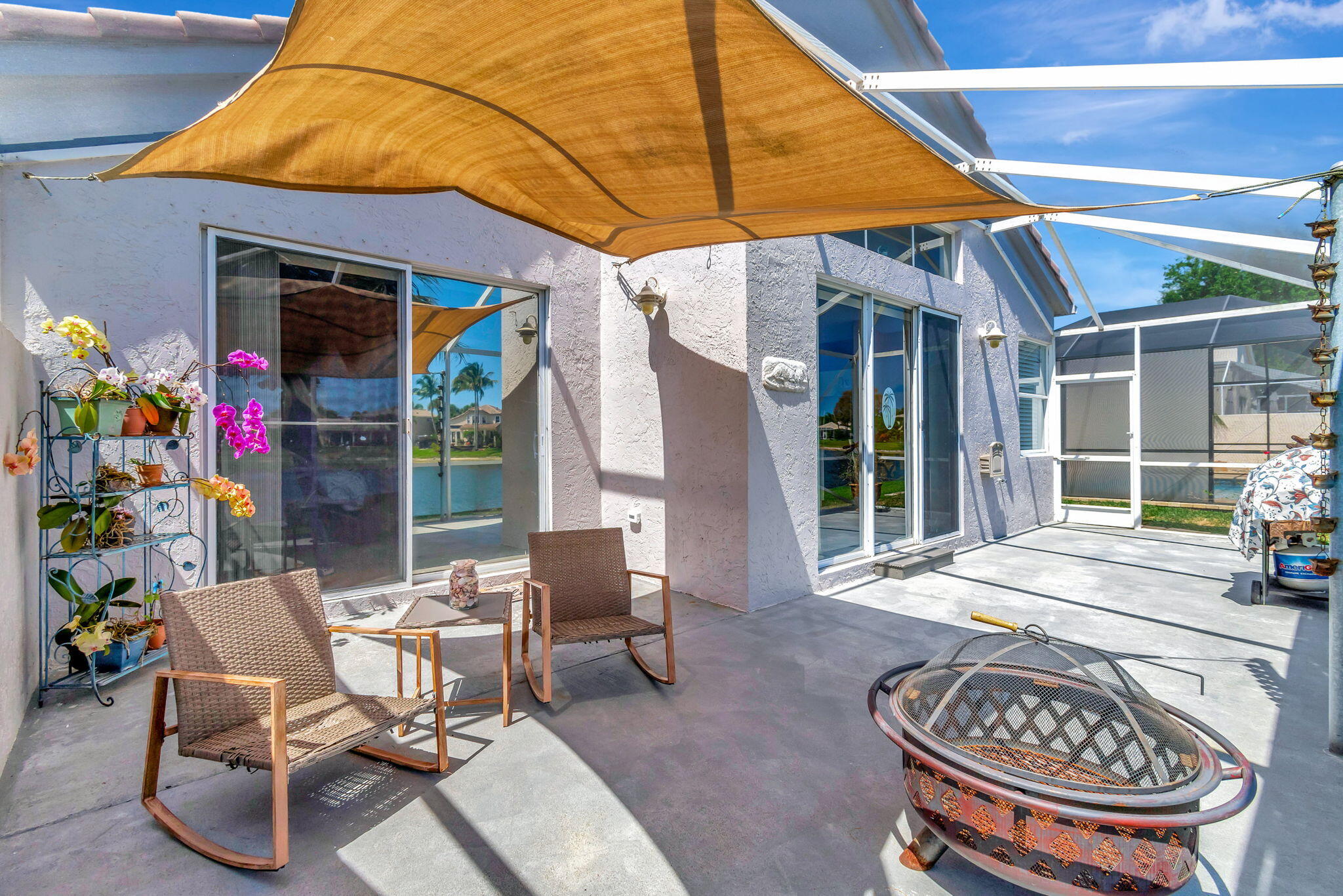 7865 Rockport Circle