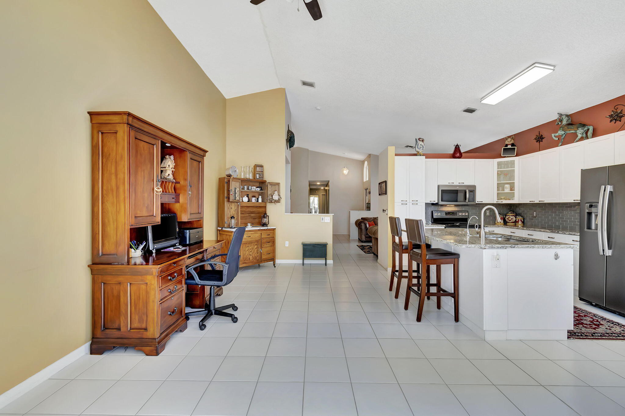 7865 Rockport Circle
