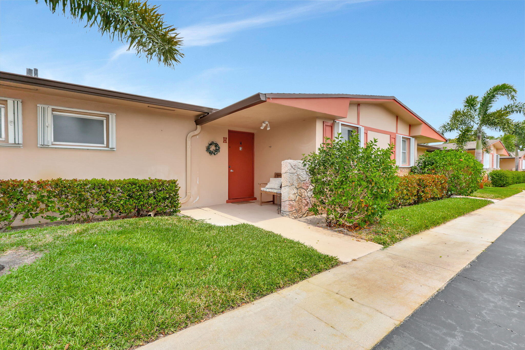 2955 Crosley Drive West H