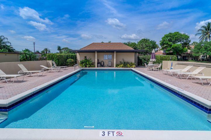 5344 Woodland Lakes Drive 321