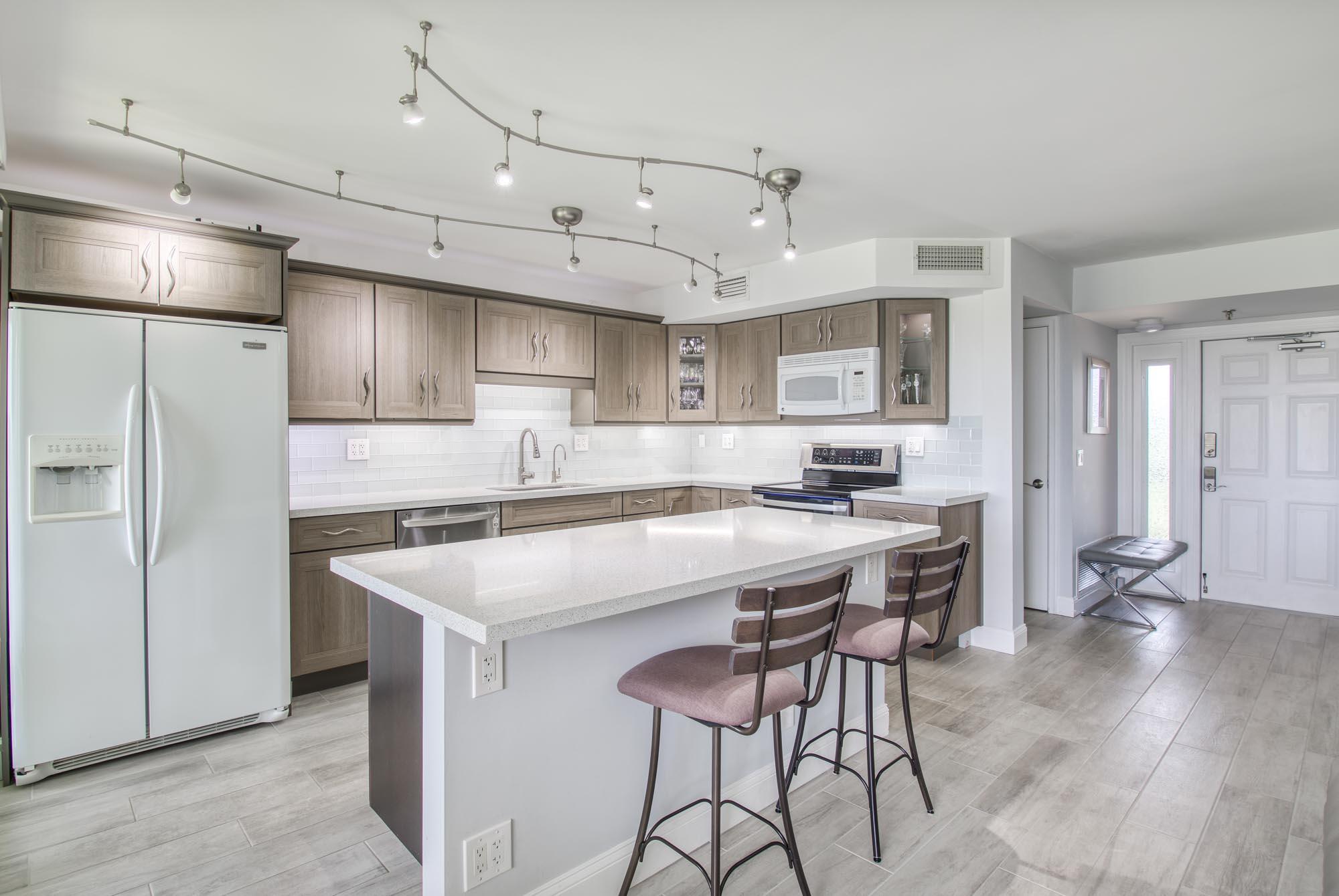5344 Woodland Lakes Drive 321