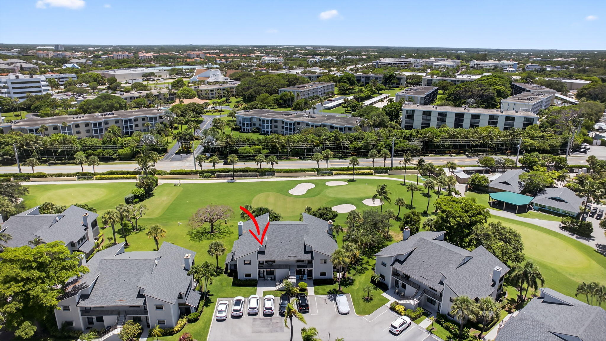 704 Clubhouse Circle