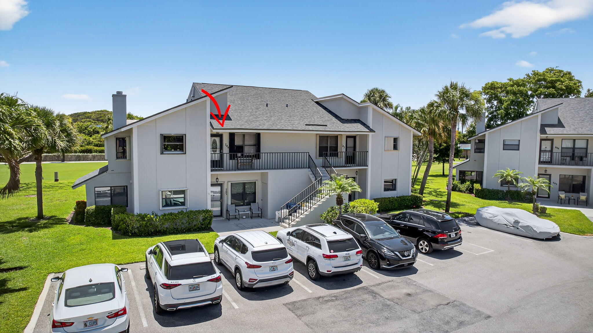 704 Clubhouse Circle