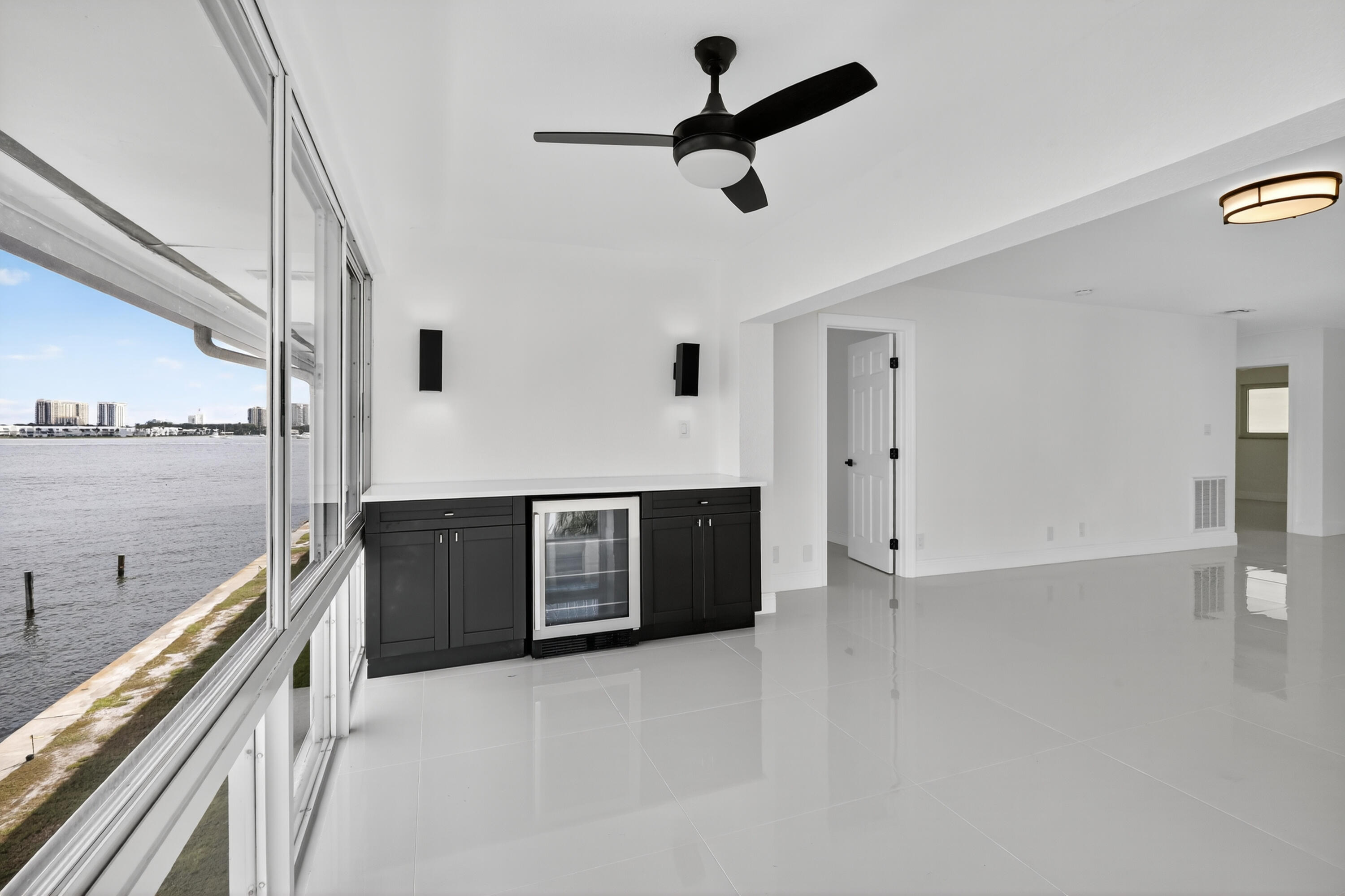400 Wilma Circle 301