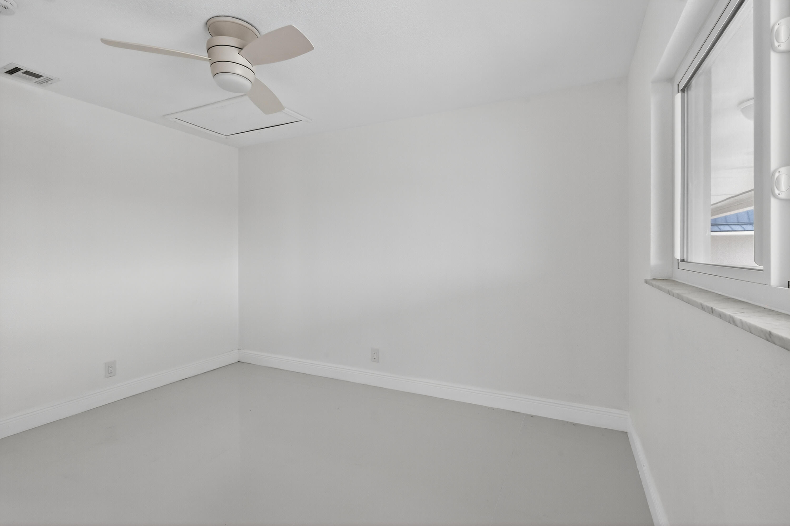 400 Wilma Circle 301