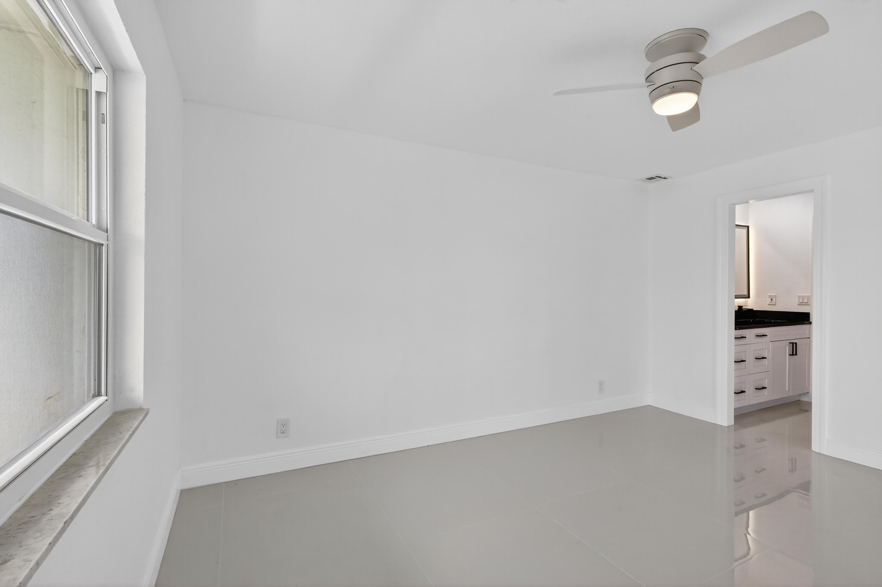 400 Wilma Circle 301