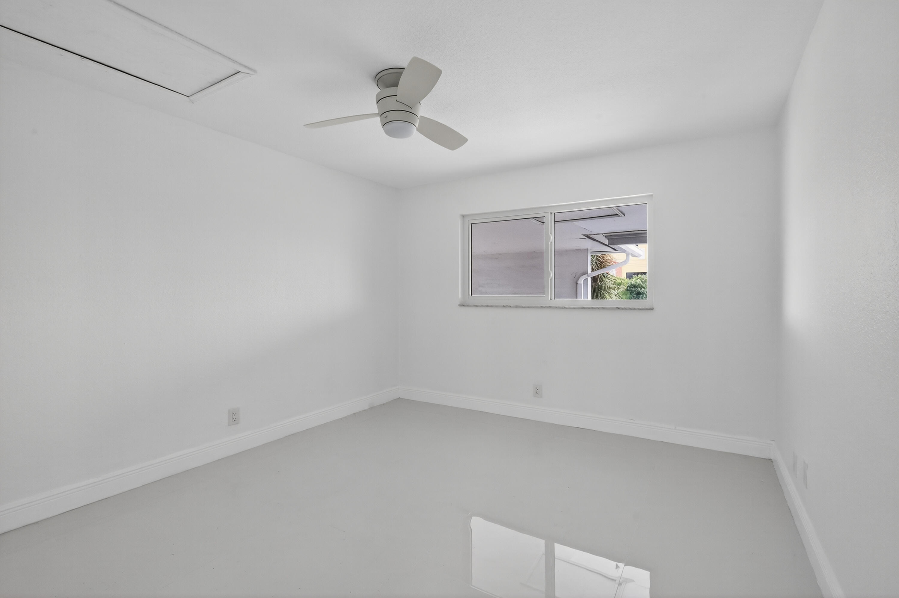 400 Wilma Circle 301