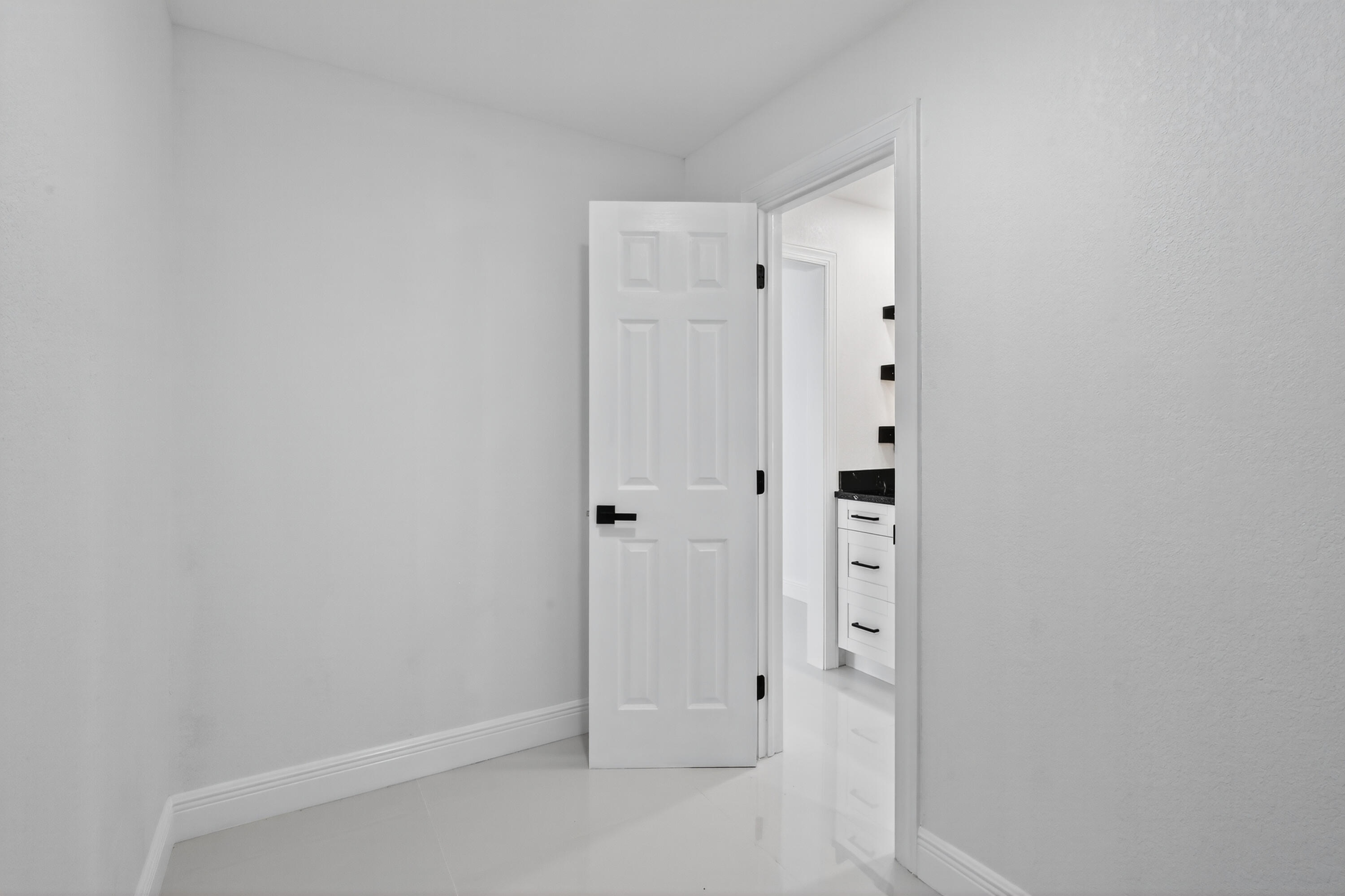 400 Wilma Circle 301