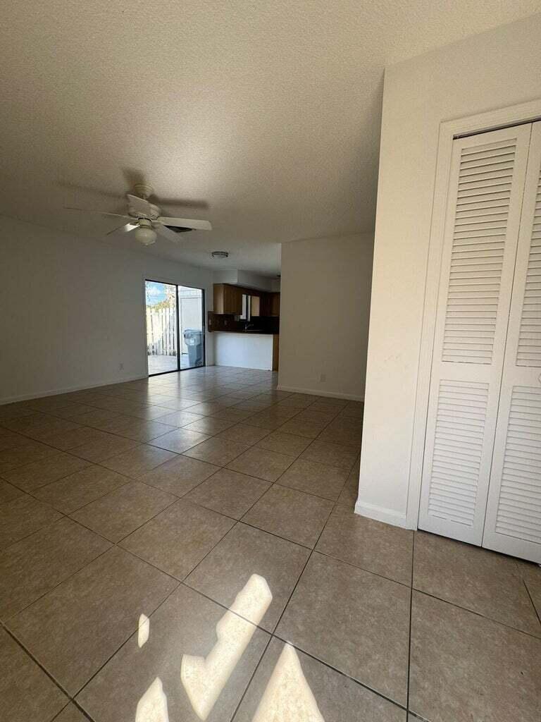 11866 Sturbridge Lane