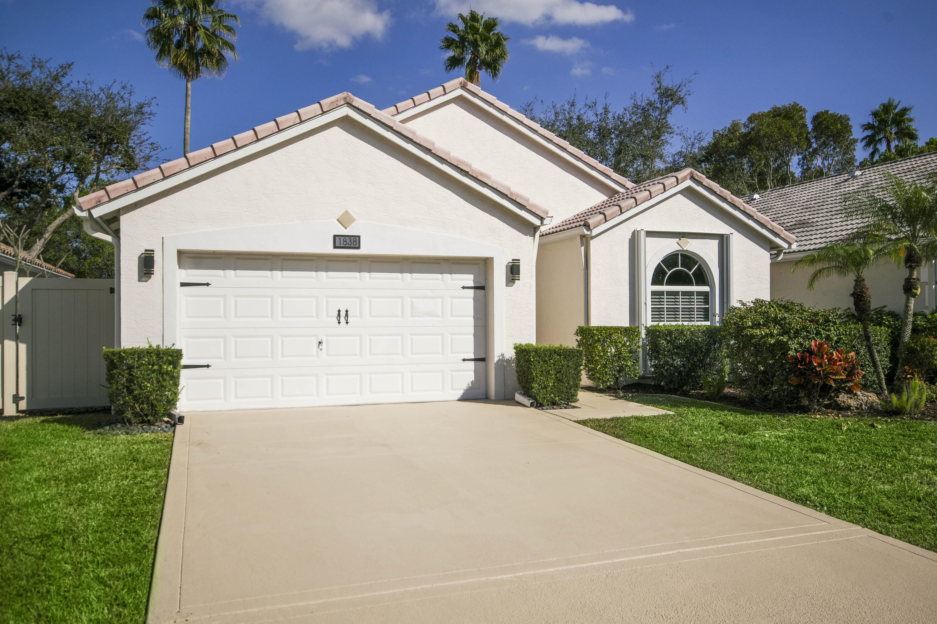 1838 Barnstable Road