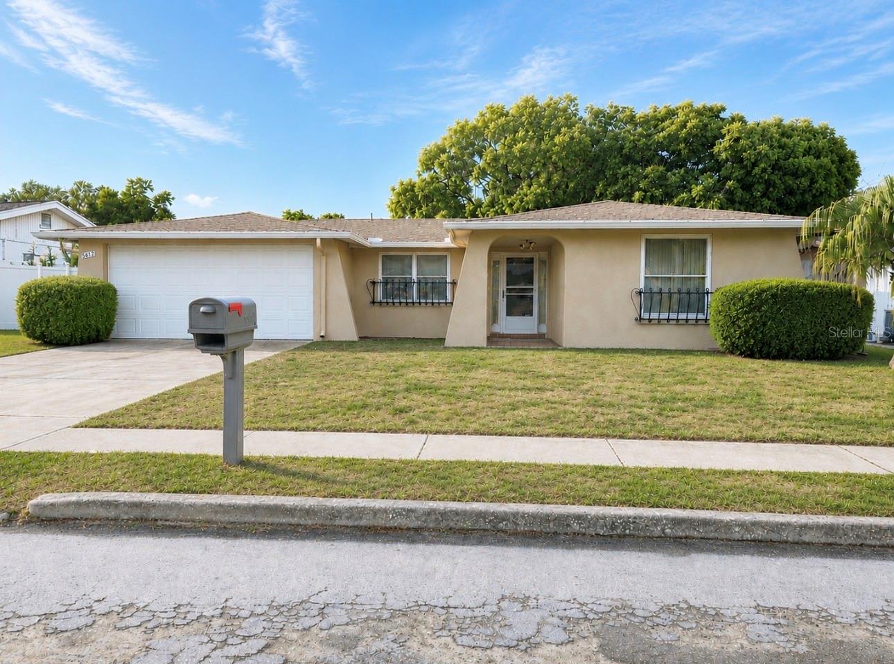 5617 CANOSA DR