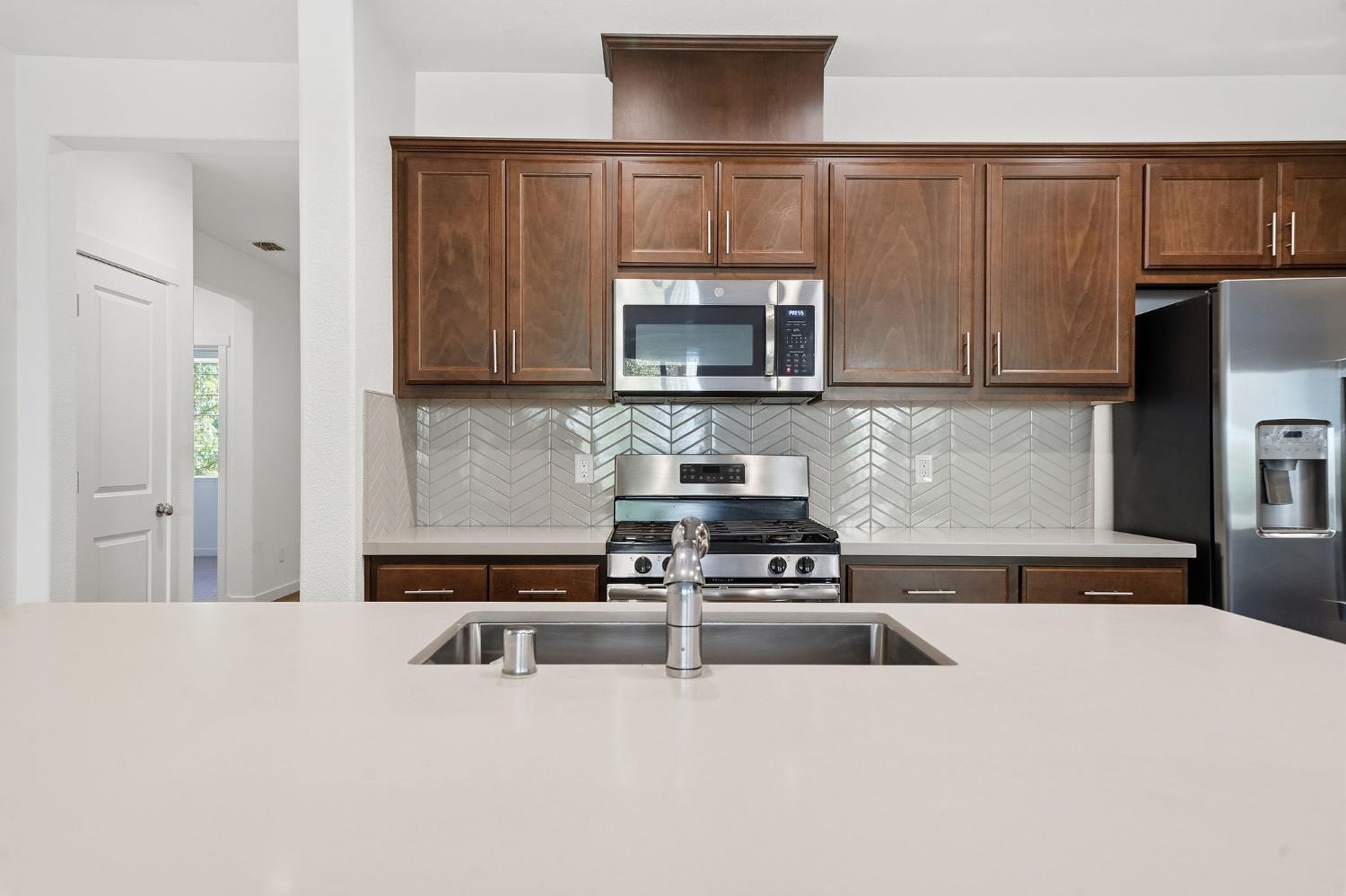 520 Spyglass Cir