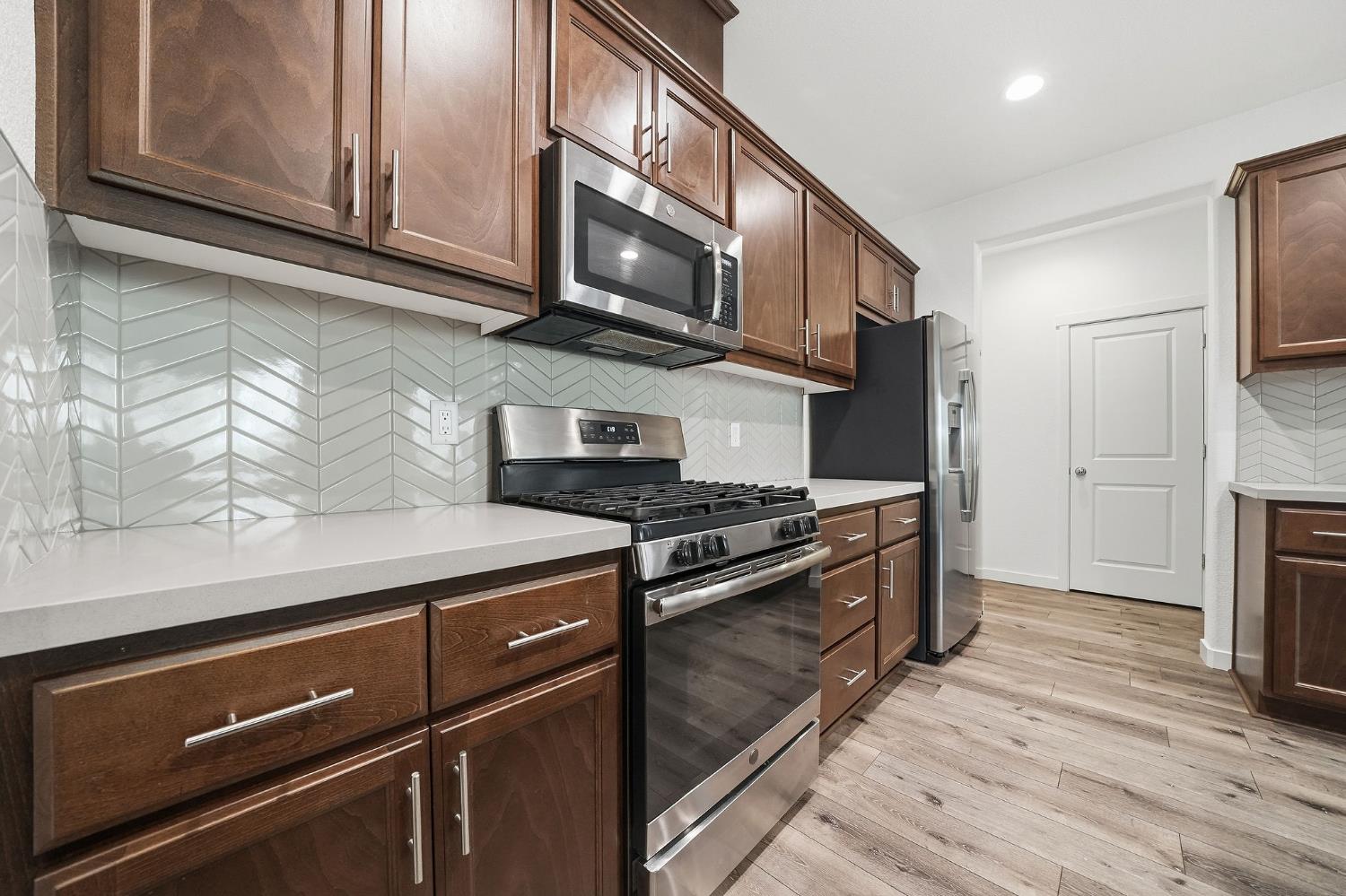 520 Spyglass Cir