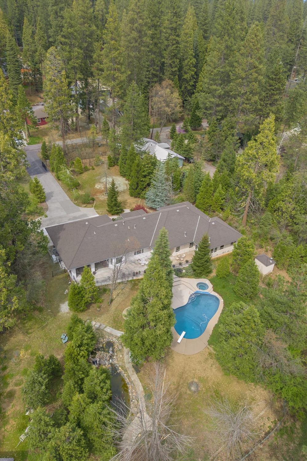 2705 Pine Drive