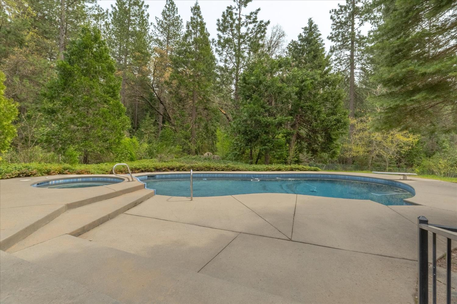2705 Pine Drive