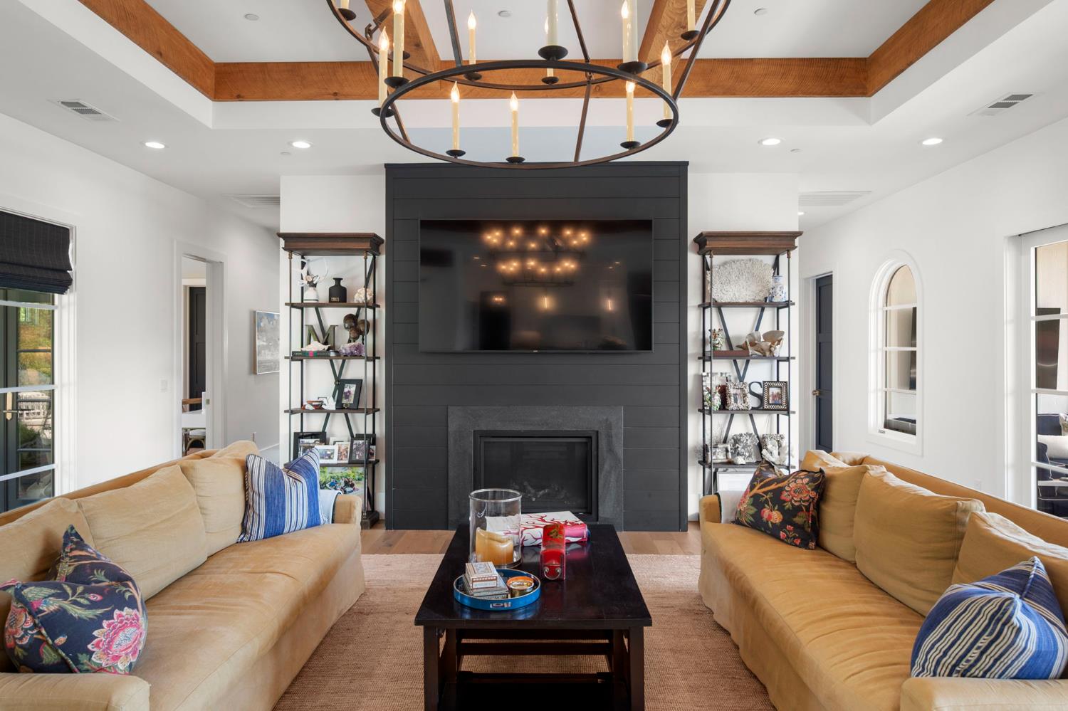 616 Selkirk Ranch