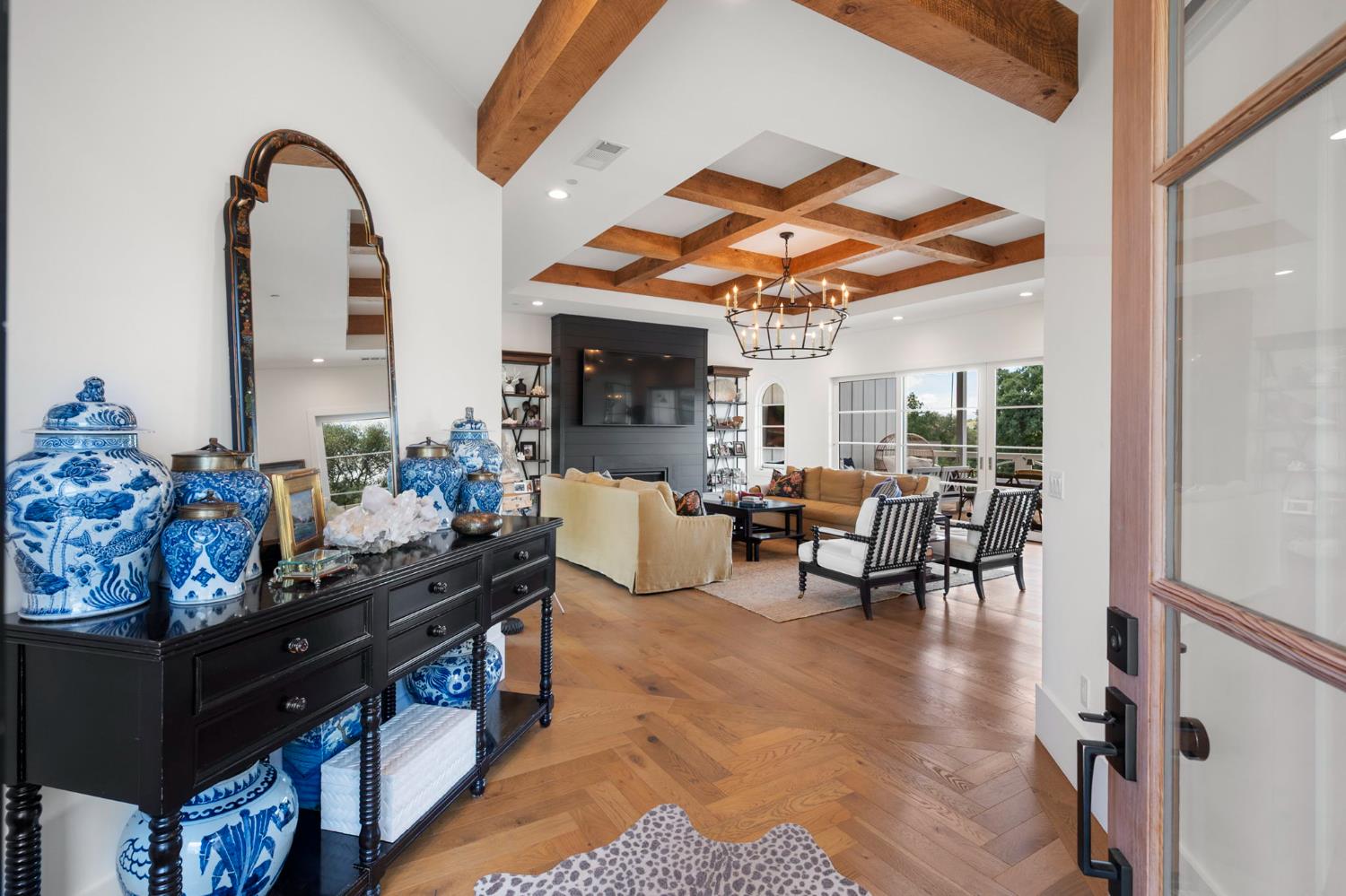 616 Selkirk Ranch
