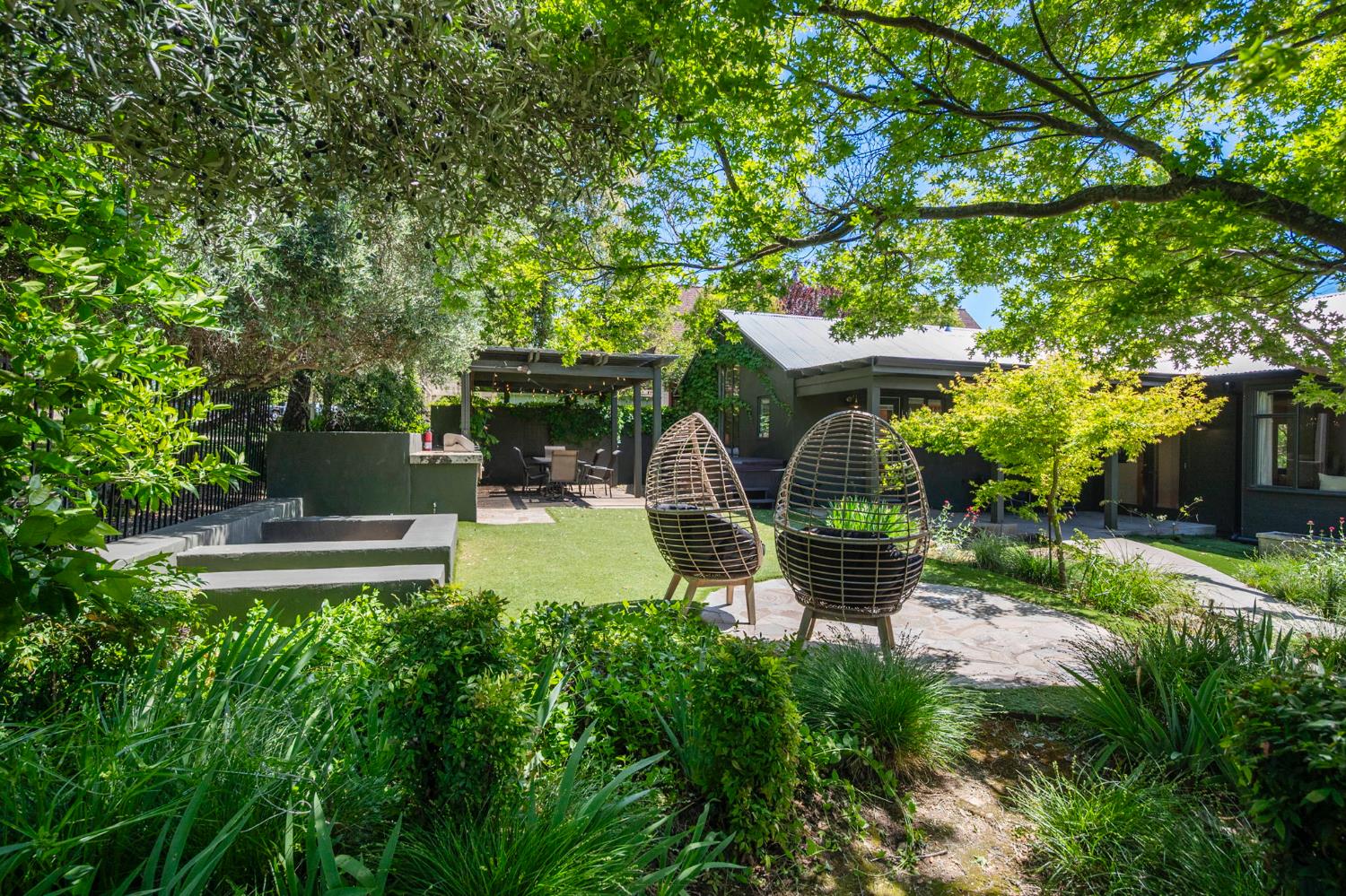 701 Selkirk Ranch