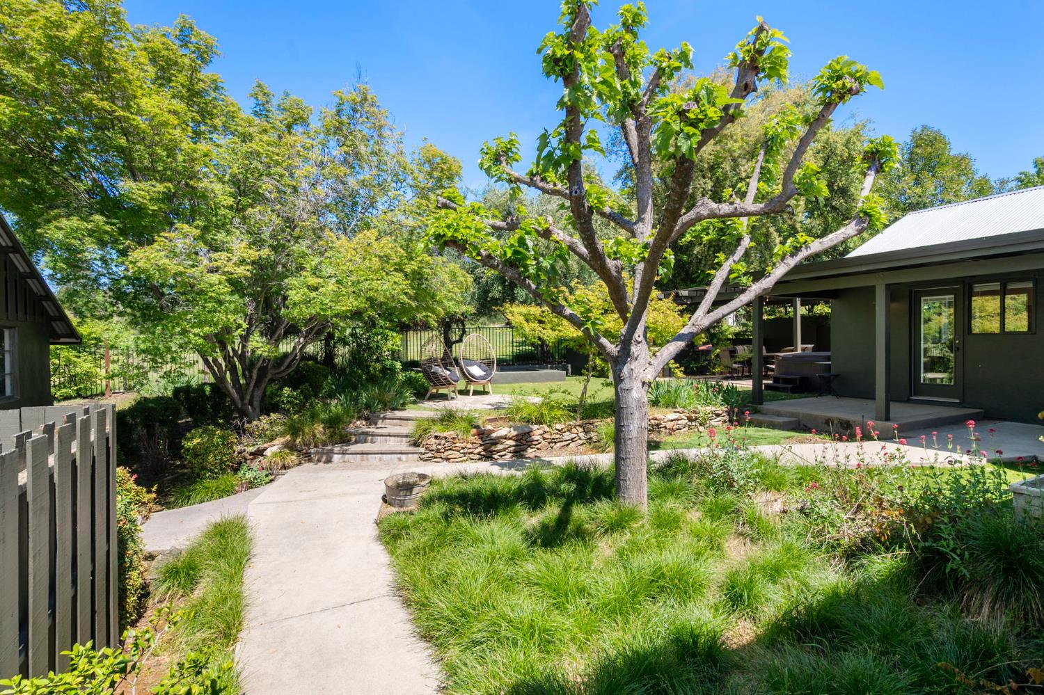 701 Selkirk Ranch
