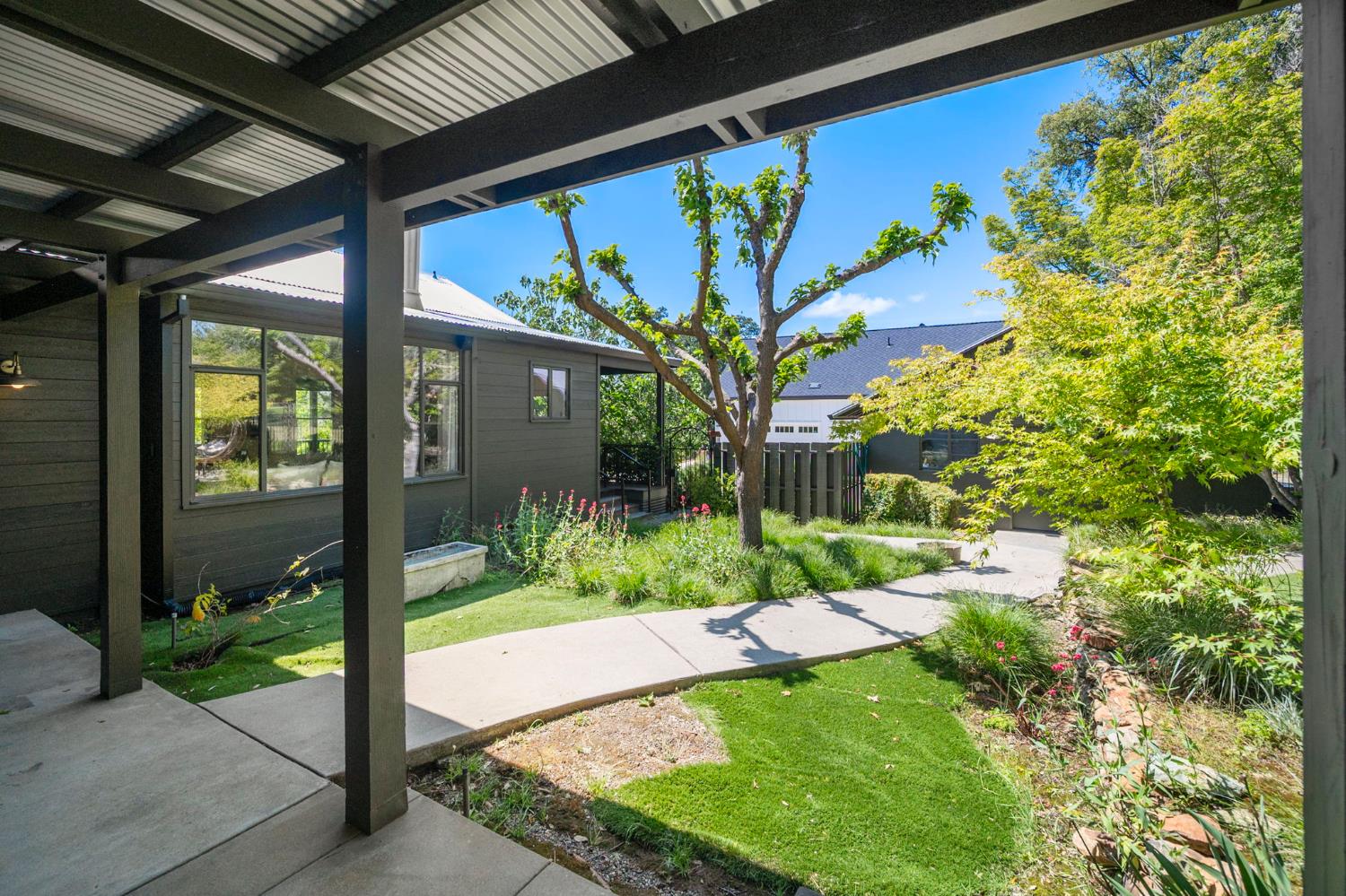 701 Selkirk Ranch