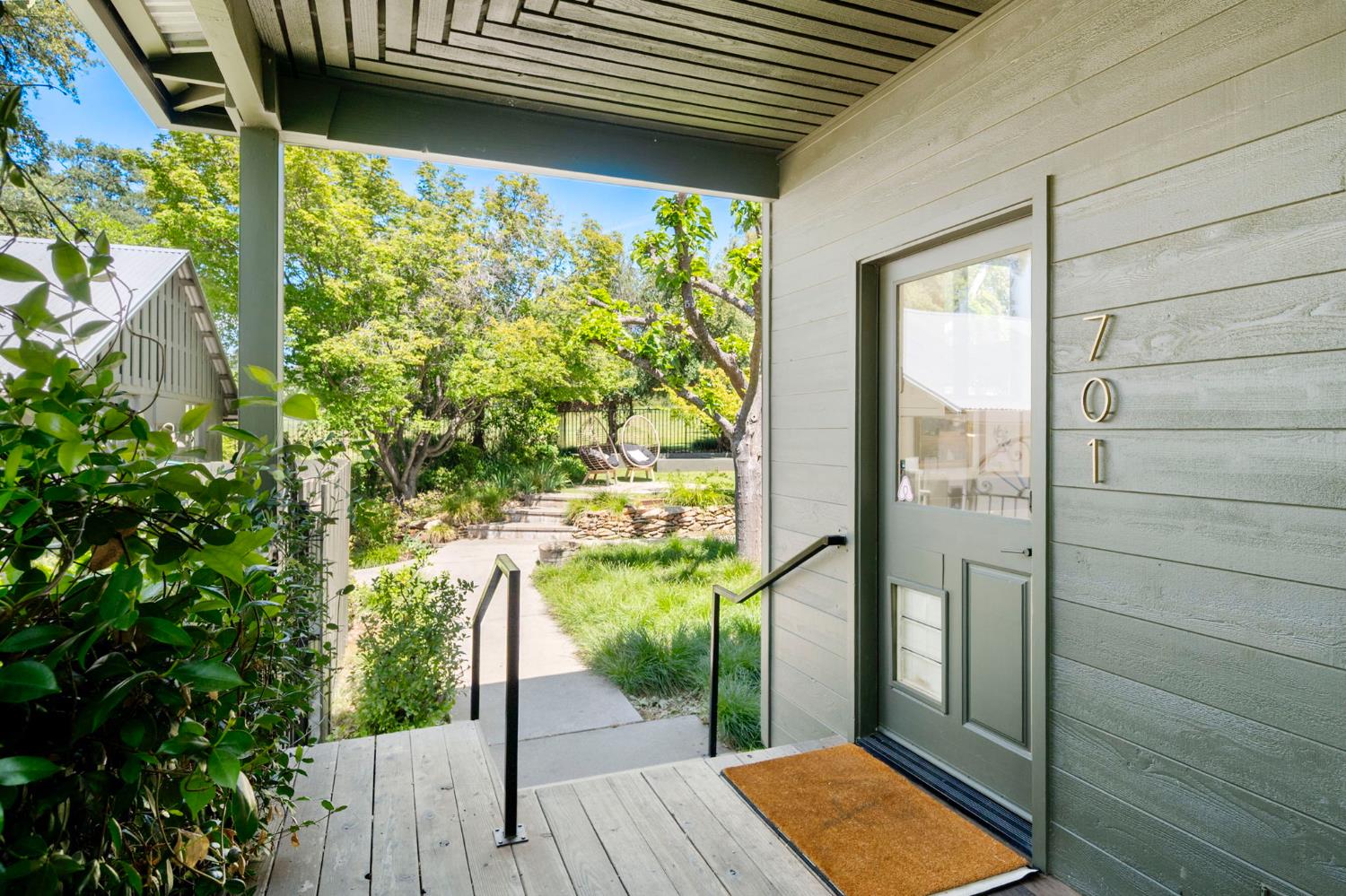 701 Selkirk Ranch