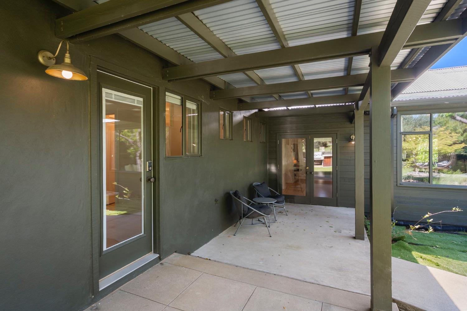 701 Selkirk Ranch