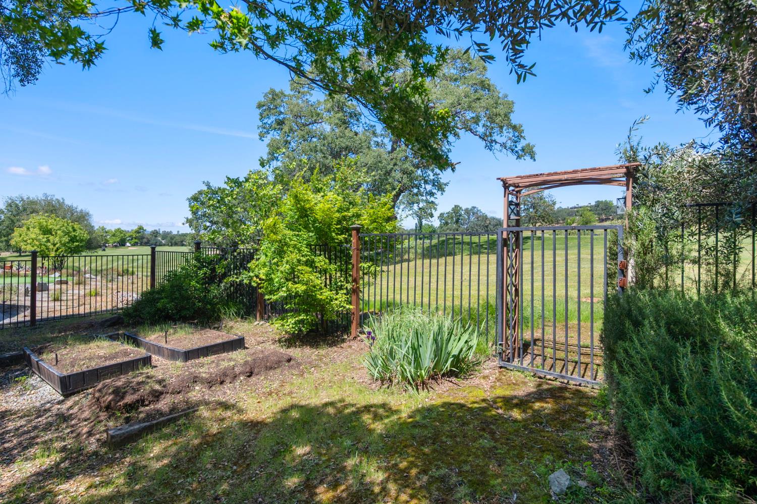 701 Selkirk Ranch