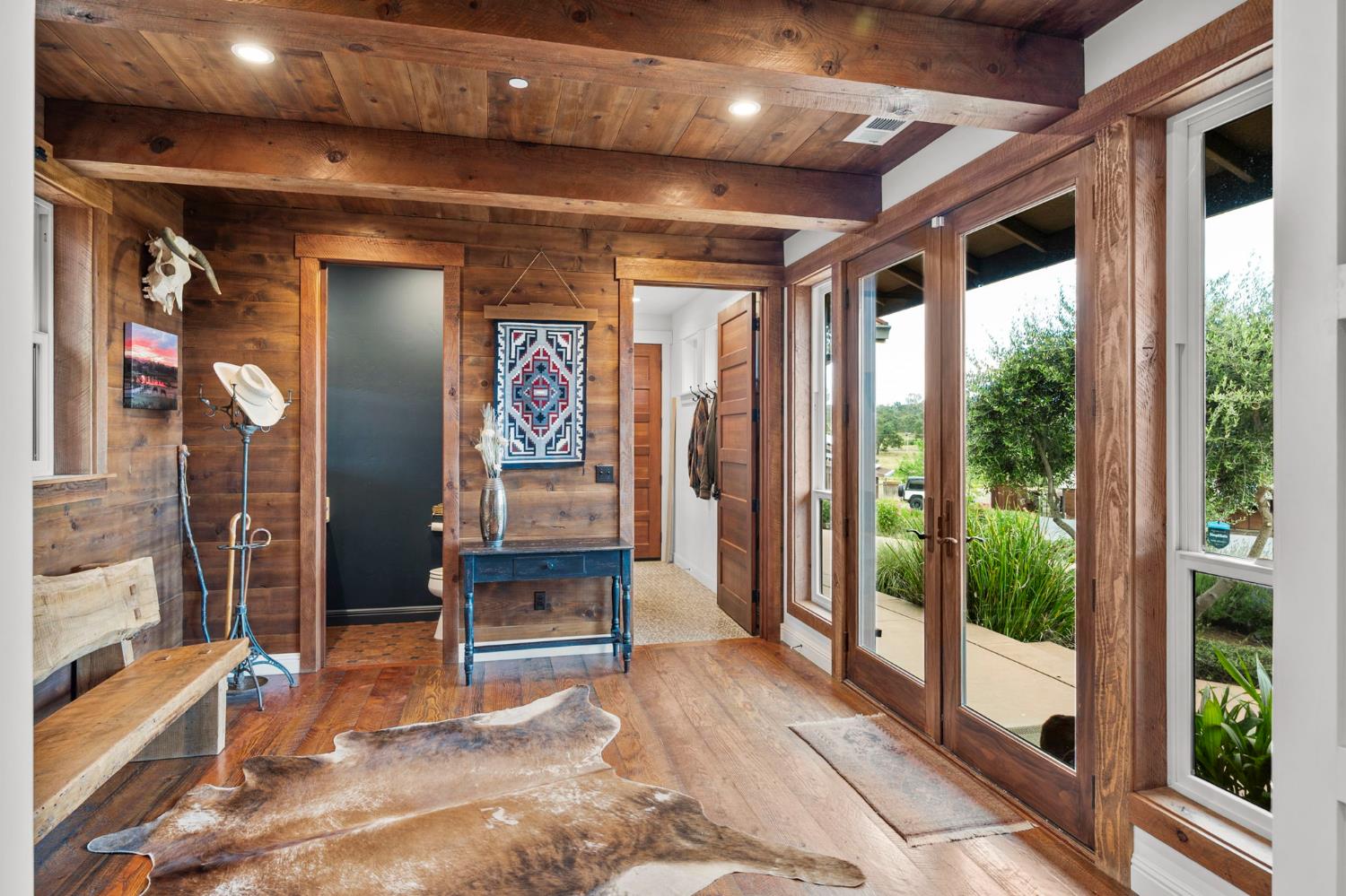1416 Lakeside Drive
