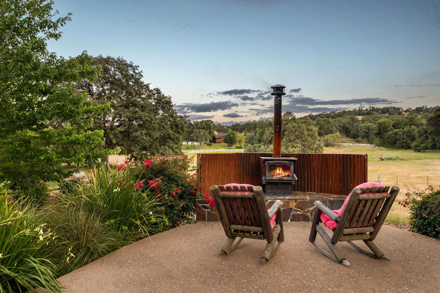 1416 Lakeside Drive