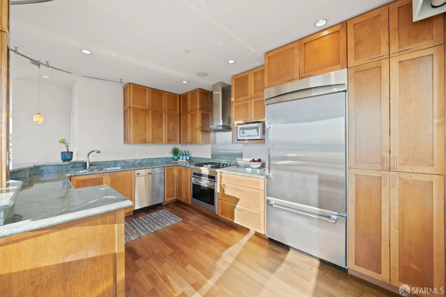 430 Greenwich Street