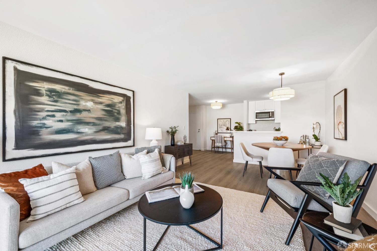 381 Half Moon Lane # 312
