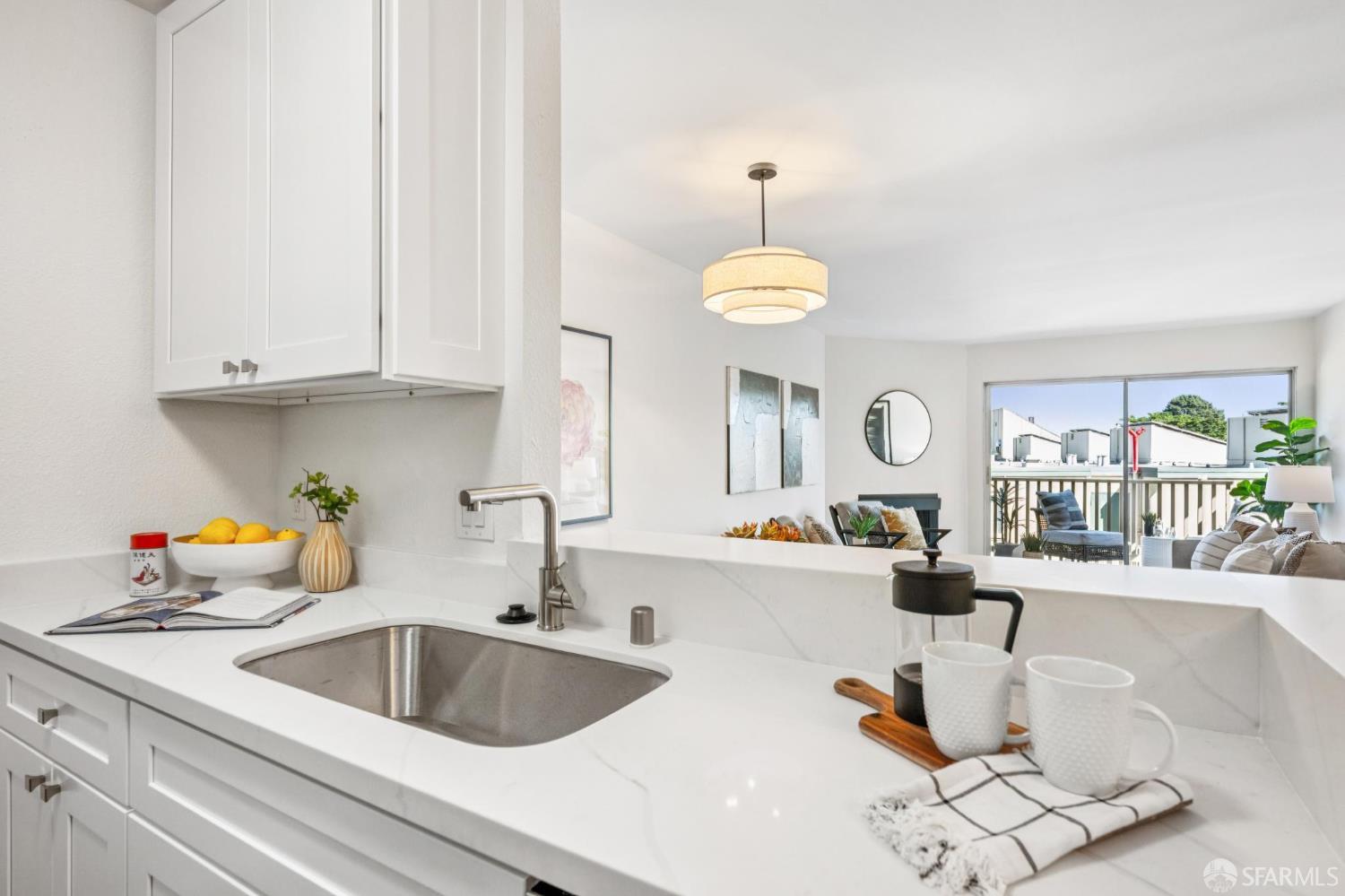381 Half Moon Lane # 312